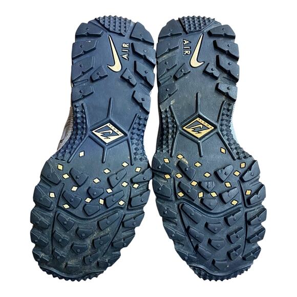 Nike Air Vintage Women's Humara Trail Running Shoe  2000 9 Blue White Zoom Air - Picture 7 of 9